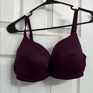 Victoria's Secret Pink Where Everywhere Plum T-Shirt Bra